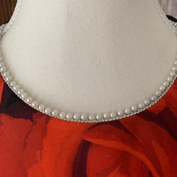 Babylon Collection Dress - Picture 5 of 8